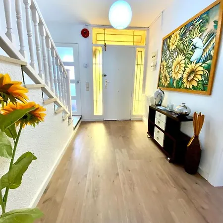 Sunflower Villa